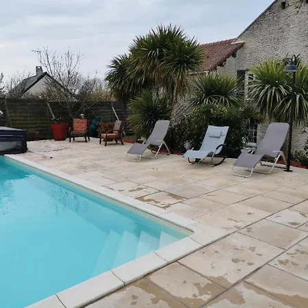 Camille A Sur * Ver-sur-Mer